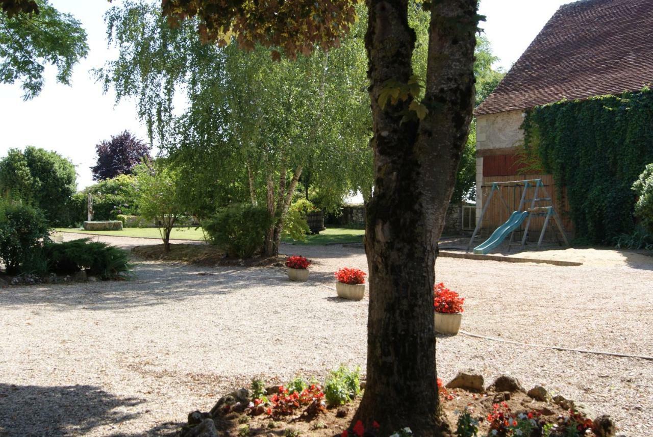 Bed and Breakfast La Bihourderie Azay-sur-Indre Exterior foto